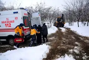 Giresun'da Karlı Yolda Hastaya Ulaşma Operasyonu