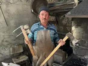 Üç Kuşaktan Demirci: Zanaatın Yaşayan Mirası