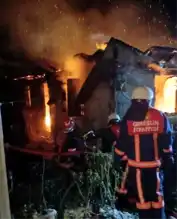 Köy Evi Yandı, Yaşlı Kadın Kurtarıldı
