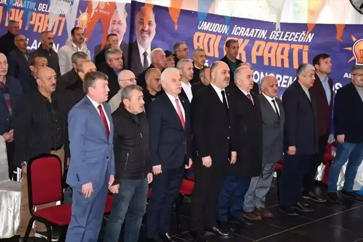 Ali Kara, Yağlıdere'de Tekrar AK Parti Başkanlığı'nı Kazandı