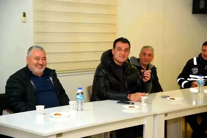 Giresun'da Karla Mücadele: Başkan Köse Ekiplerle Birlikte
