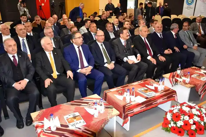 Kahverengi Kokarcayla Mücadele Yoğunlaşıyor