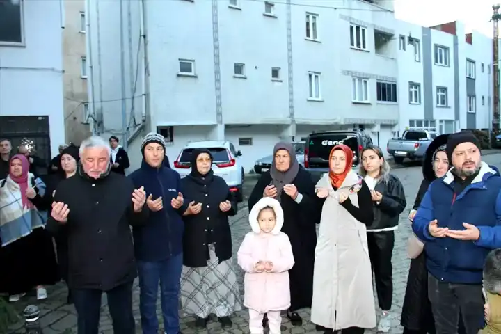 Giresun'da Umre Kafileleri Dualarla Uğurlandı